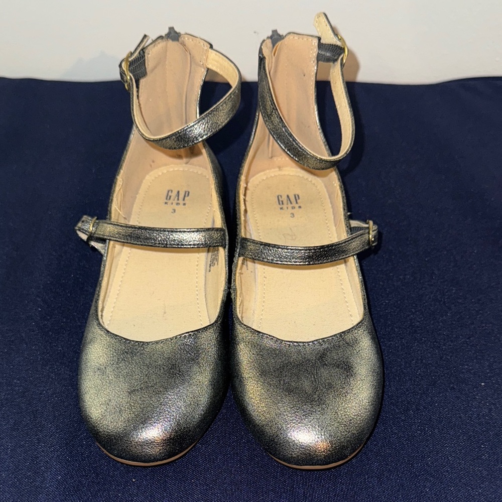 GAP Kids Metallic Mary Jane Dress Shoes